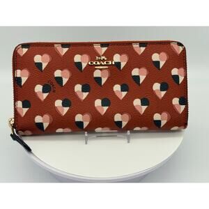 Coach Accordion Zip Wallet in Heart Petal Print | C2387